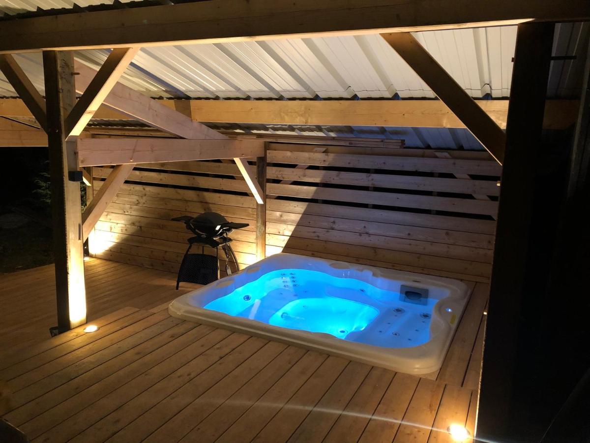 Chalet Du Fayard - Jacuzzi Avec Vue Et Detente En Pleine Nature Belfahy Екстер'єр фото